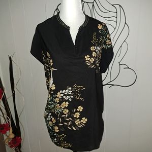 Ladie's size L top